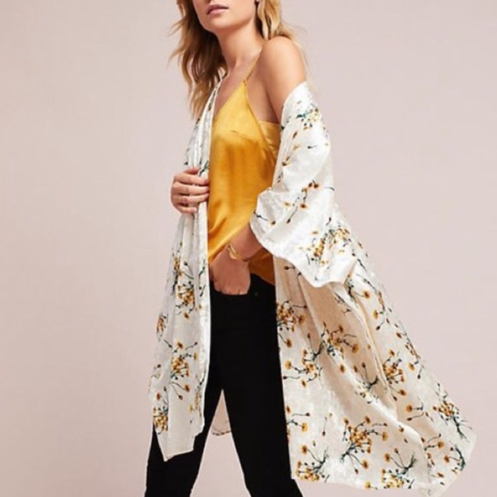 Anthropologie Floreat Velvet Floral Kimono